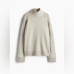 H&M Cashmere-Blend Mock Turtleneck Sweater. Light taupe. NWT. Size Small